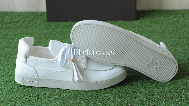 LVS White Sneaker Low Top